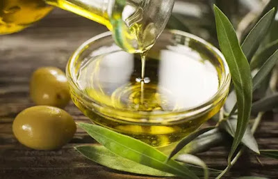 oliwa z oliwek na zajady