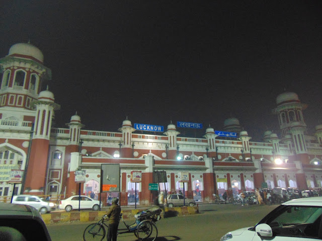 a view of lucknow station