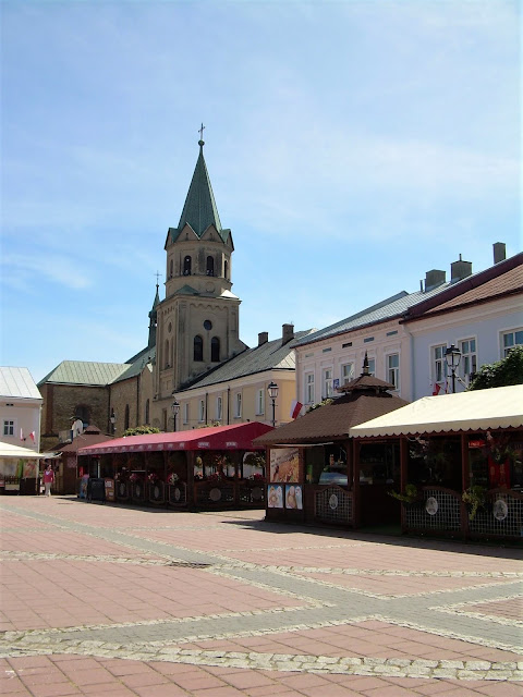 Sanocki Rynek i Franciszkanie