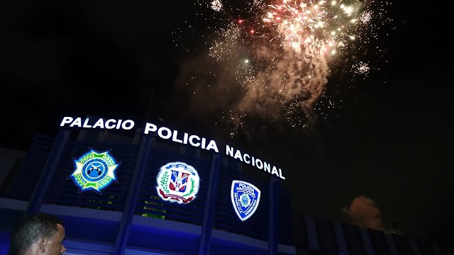 Policía Nacional da la bienvenida a la Navidad