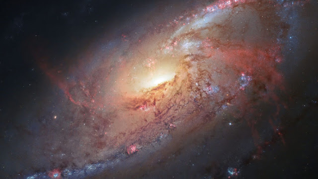 galaksi-berjarak-20-tahun-cahaya-astronomi