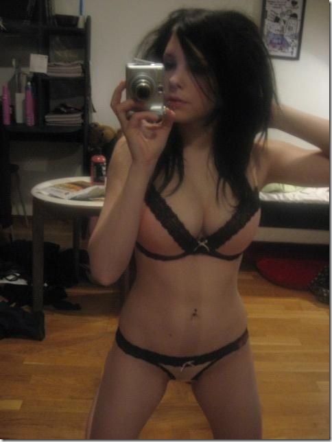 normal-hot-girls-dirty-13