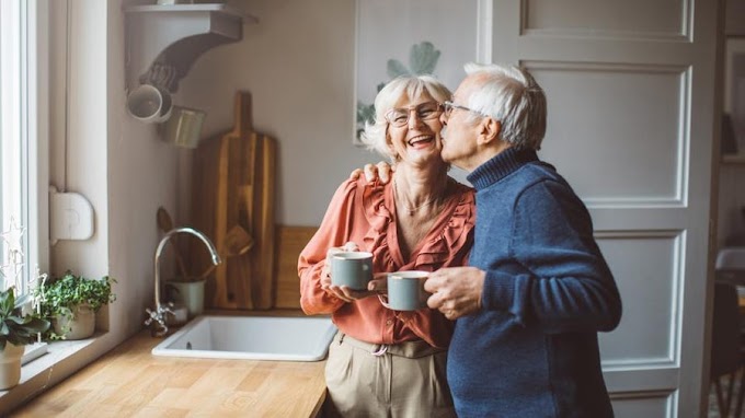 SURVIVORSHIP LIFE INSURANCE | What It Is, How It Works.