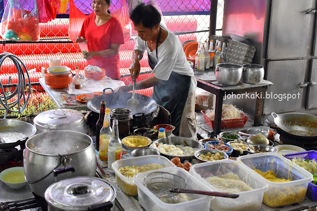 Plentong-阿仙-Hor-Fun-Hokkien-Mee-Bee-Hoon-Fried-Chicken-Johor-Bahru