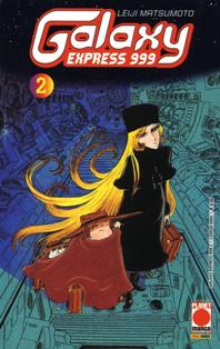 Galaxy Express 999 2 - Luglio 2005 | CBR 215 dpi | Mensile | Fumetti | Manga | Shonen | Drammatico | Fantascienza
Numero volumi : 21
Galaxy Express 999 è un manga scritto e disegnato da Leiji Matsumoto, serializzato in Giappone dalla Shogakukan e in Italia dalla Panini Comics.
Galaxy Express 999 è ambientato nell'anno 2021, in un futuro ad alta tecnologia, dove una rete ferroviaria interstellare si estende ormai per tutta la galassia, treni spaziali fanno servizio ogni giorno e persone con un «corpo meccanico» stanno spingendo l'umanità verso l'estinzione.
In quegli anni viene progettata Megalopolis, città modernissima dal clima sempre controllato, dove gli abitanti hanno un corpo meccanico, che consente a loro di vivere fino a 2.000 anni, data la possibilità di sostituire i pezzi che non funzionano più. Questi sono però i ricchi, i poveri non possono permettersi un corpo meccanico e vivono in tuguri ai margini della città.
Una madre e un figlio poveri, tra i primi, vengono a sapere che esiste un pianeta dove si può ricevere gratuitamente un corpo meccanico, ma devono prendere il treno che parte da Megalopolis, il Galaxy Express 999, un treno dalla tecnologia avanzatissima che appare però come una locomotiva classica a vapore.
Tetsuro Hoshino, il ragazzo, desidera disperatamente come altri un corpo meccanico indistruttibile, che gli fornisca la possibilità di vivere in eterno e la libertà che gli umani poveri della Terra non hanno. La madre viene presto uccisa in una caccia all'uomo organizzata dagli uomini meccanici, che a Megalopolis si divertono a cacciare gli umani e poi ibernarli come trofei. Masai non viene catturato. Rischia di rimanere assiderato, ma viene salvato da una donna bellissima, Maetel, che assomiglia moltissimo a sua madre morta. Maetel gli offre un biglietto gratuito per il viaggio che il Galaxy Express 999 sta per fare per il pianeta degli uomini meccanici, in cambio della sua compagnia durante il viaggio. Tetsuro acconsente