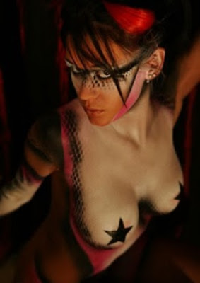 Evil Airbrush Body Art Painting 2011