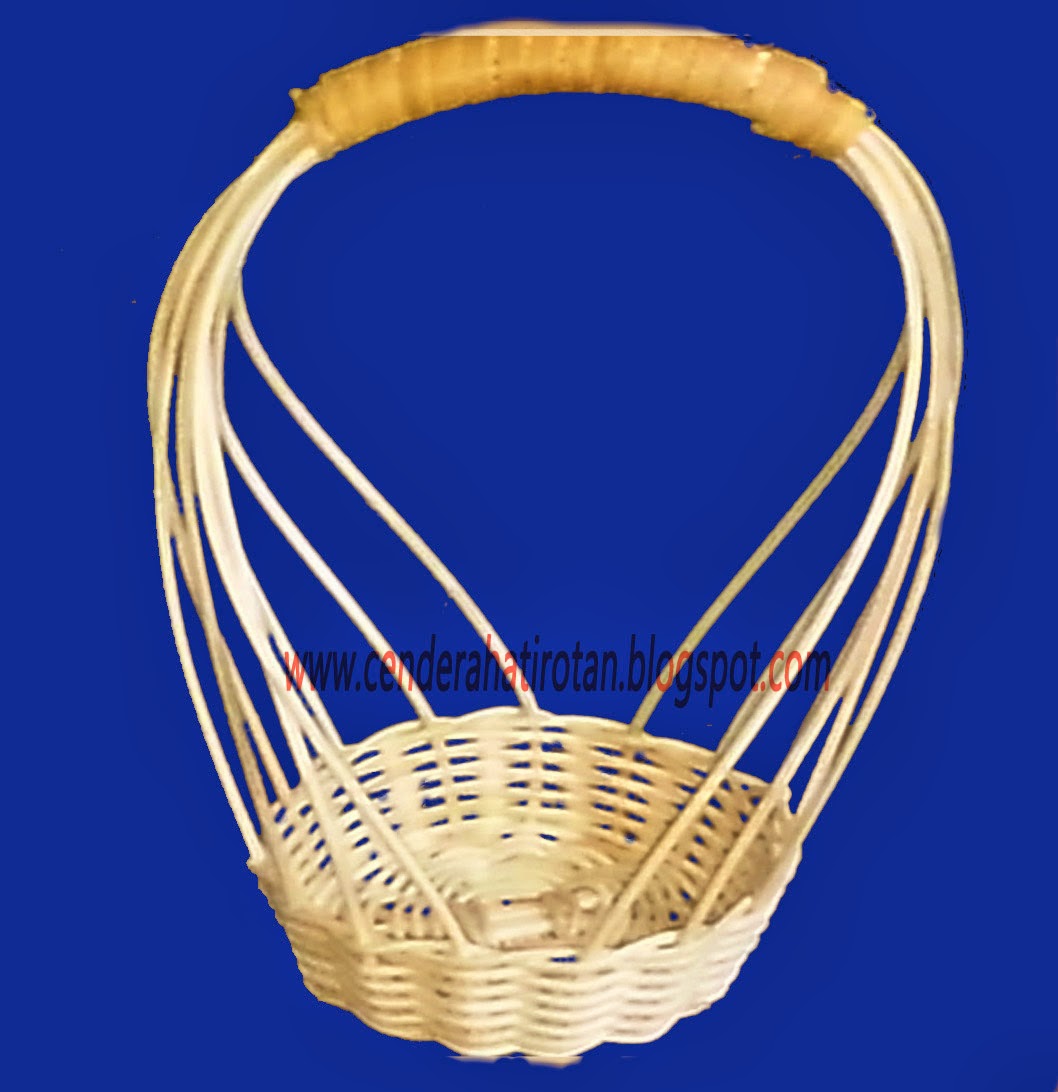 CENDERAHATI BAKUL ROTAN: Doorgift basket Murah /mini hamprers