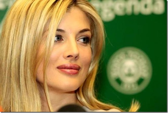 football-owner-izabella-18