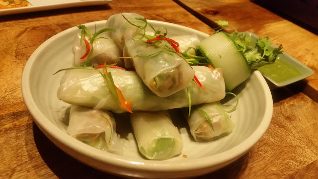 Summer Roll with Basil Dip