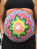 Imágenes de Belly Painting de Mandalas