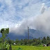 Gunung Marapi Kembali Erupsi, Muhtahkan Abu Vulkanik Setinggi 500 Meter