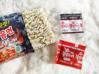 Samyang Spicy Hot Chicken Noodles Review