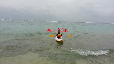 Bermain Kano di Pantai Pandawa Bali