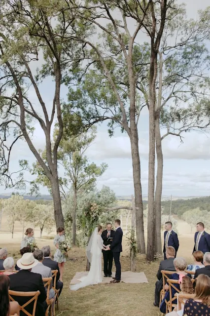 REAL WEDDING COUNTRY STYLED HEART AND COLOUR PHOTOGRAPHY