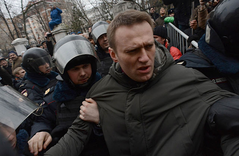 Alexeï Navaln, uma das vezes que foi preso pelo esquema repressivo