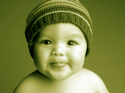 Widescreen Baby Wallpaper