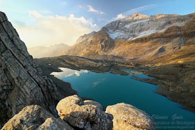 Lever de soleil sur le Mont Perdu depuis Tuquerouye