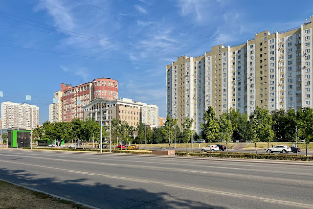 Мичуринский проспект, жилой комплекс «Солнечный Берег», жилой дом 1990 года постройки Мичуринский проспект, жилой комплекс «Солнечный Берег», жилой дом 1990 года постройки