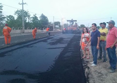 Com recursos próprios prefeitura de Chapadinha inicia pavimentação asfáltica da Av. Bela Vista (Mil Casas)