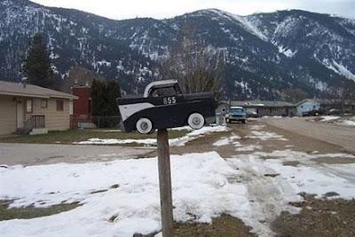 Mail Box with Unique Shape