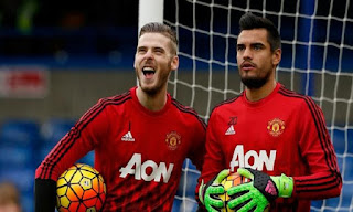 David de Gea dan juga Sergio Romero