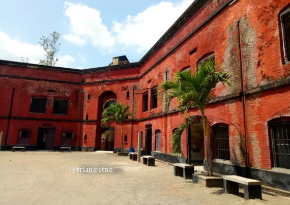 Benteng peninggalan Belanda di Indonesia