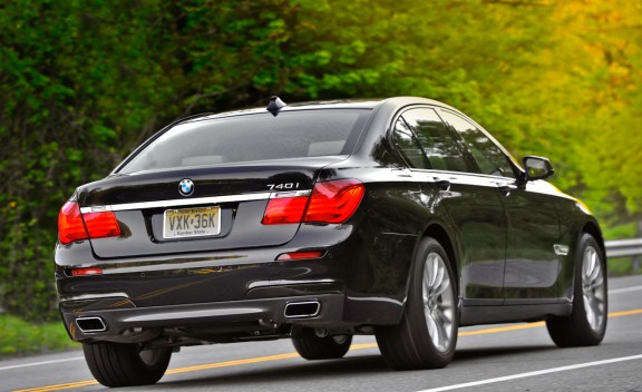 2011 BMW 740i Rear Angle View