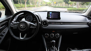 2020 Toyota Yaris dashboard