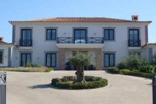 Luxury Villa In Almancil