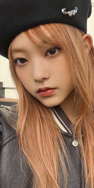 Haerin × NewJeans (Wallpapers/ Lockscreens)