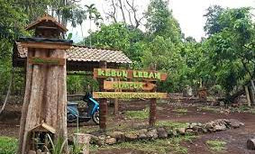 Belajar Menghargai dari Kebun Lebah Simpur