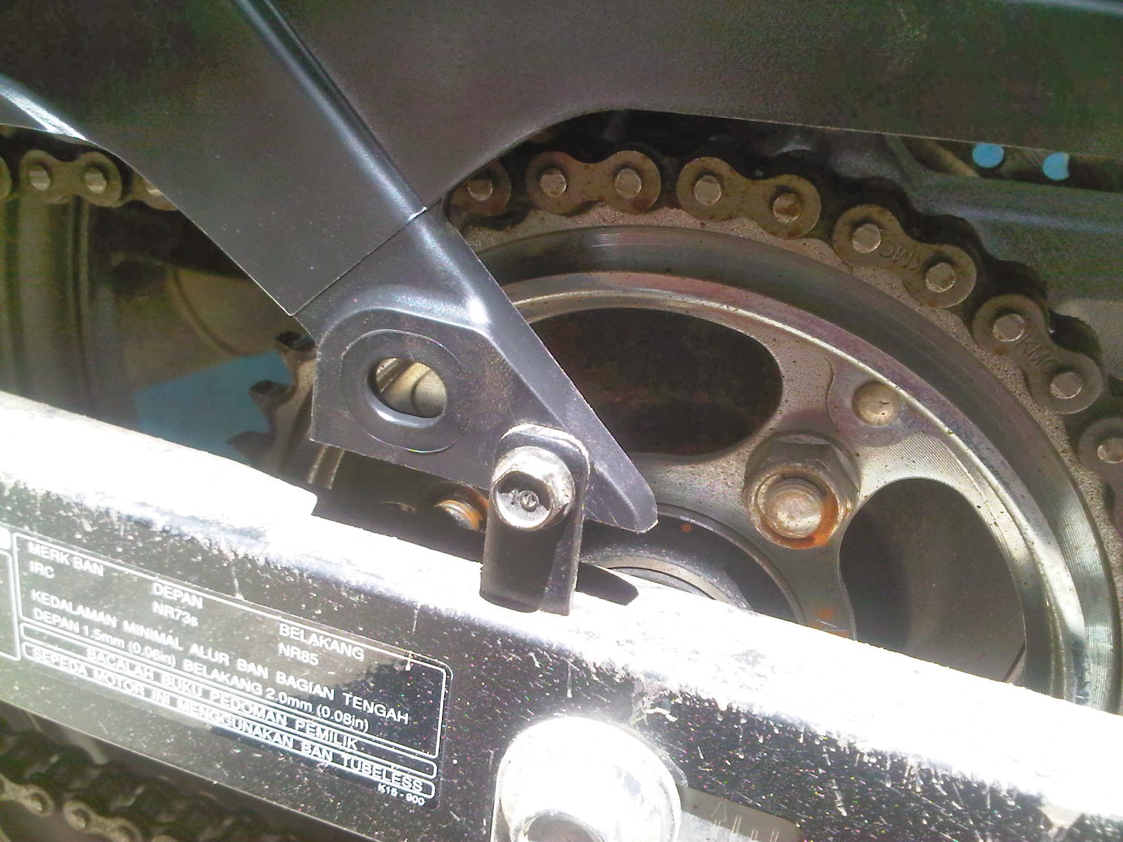 Agus Prasetio's blog: CB150R: pasang spakbor kolong New 