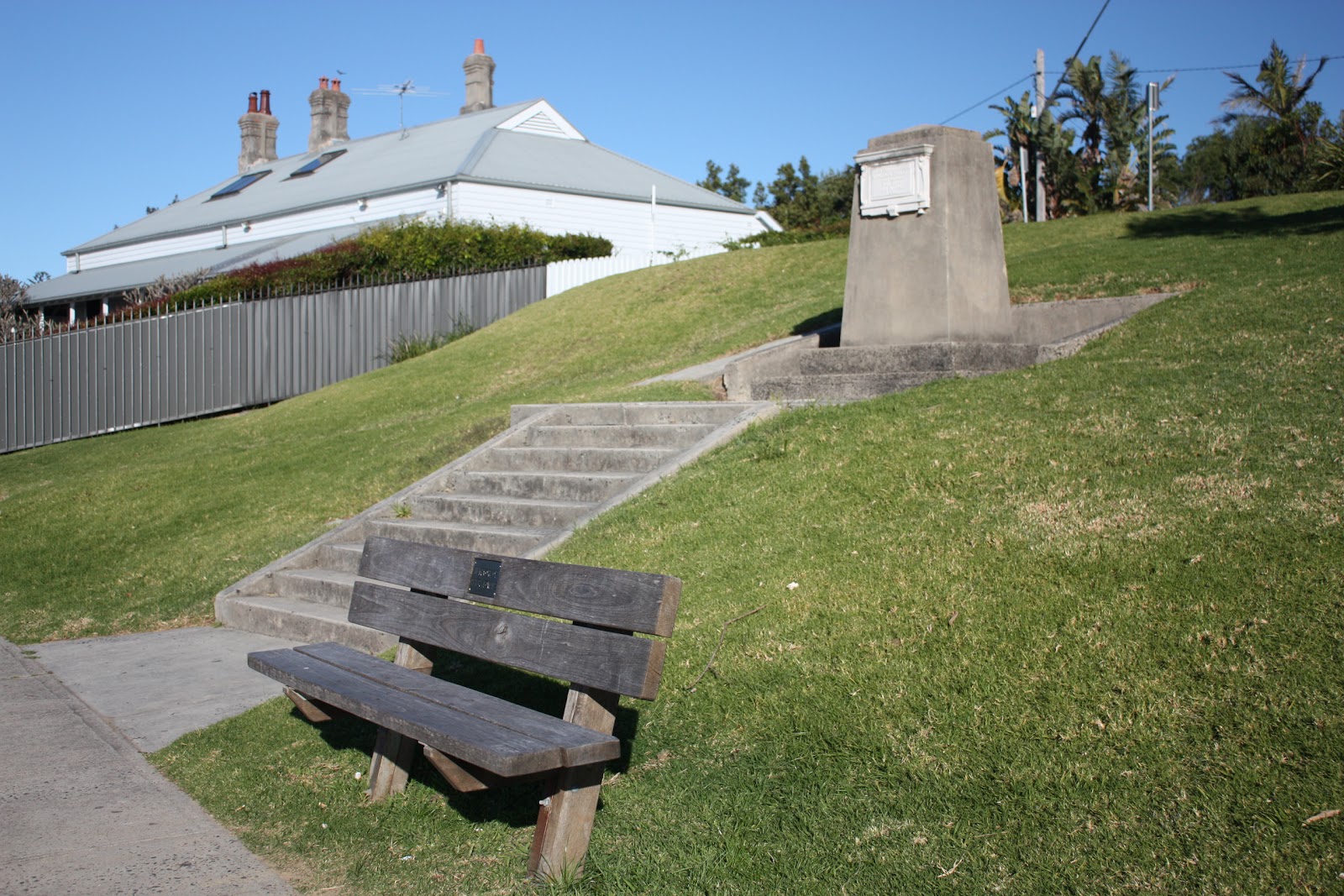 Sydney - City and Suburbs: August 2013