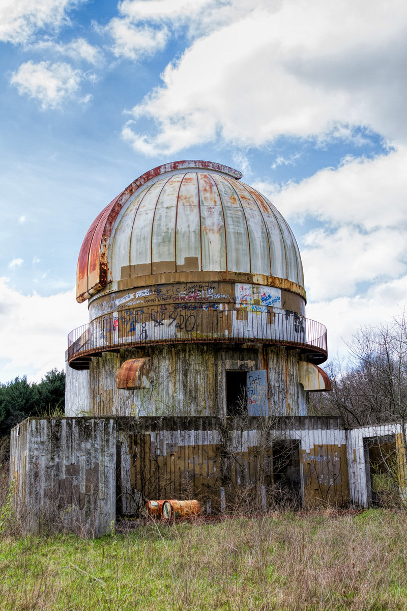 abandoned illinois, abandoned observatory, observatory oakland, observatory illinois, observatory astronomy,