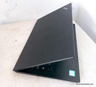 Jual Laptop LENOVO Thinkpad X1 Carbon Core i7- -Banyuwangi
