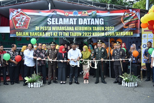 Meriah, Pesta Wirausaha Kebumen 2022 Digelar diJalan Veteran Kebumen