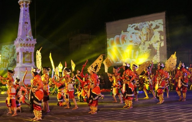 Collaboration Performance at Wayang Jogja Night Carnival 2023