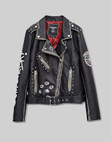 https://www.pullandbear.com/be/en/woman/sale/clothing/sale-favourites/painted-faux-leather-jacket-c1030024020p500034979.html?SALES#800