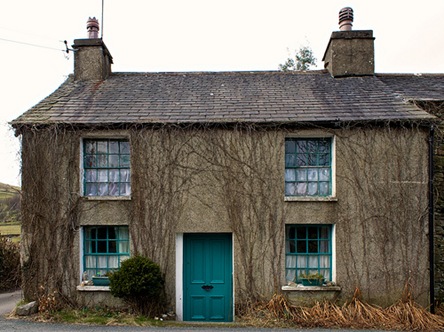 house with turquoise door