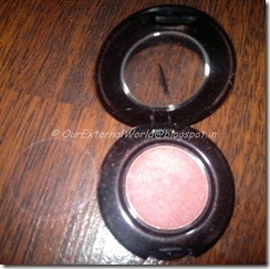 Faces Glam On Eye Shadow–Ruby Quartz