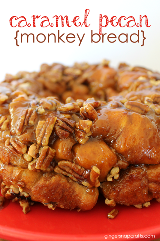 Caramel-Pecan-Monkey-Bread-Recipe-at