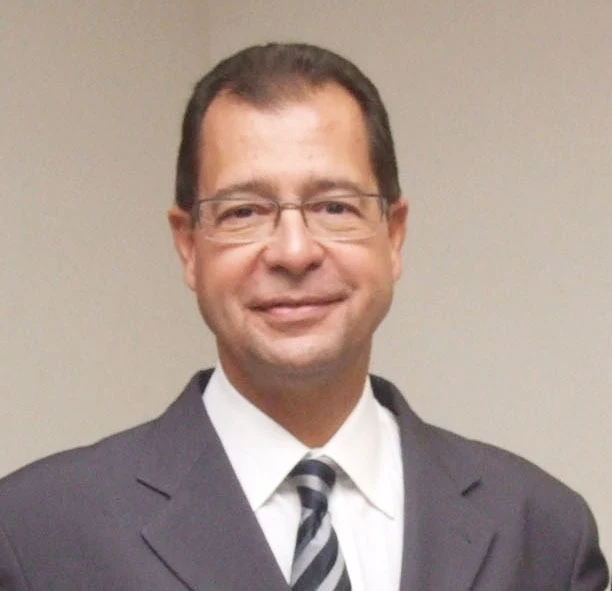 Dr. Paulo Cesar Guimarães