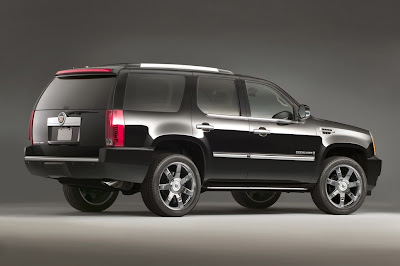 2011 Cadillac Escalade Rear Side Angle View