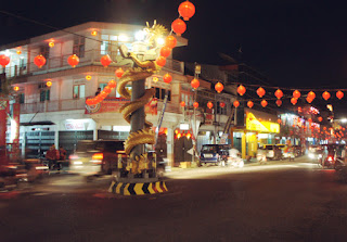 There are many travel's object you can take in West Borneo, and now I want to share you about "TOP 10" travels in West Borneo.