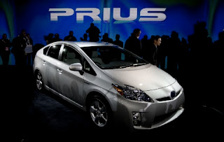 2010 Toyota Prius pictures