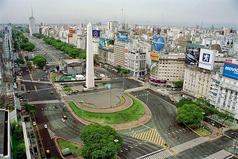 The street 9 de Julio Avenue, which received its name in honor of the Independence Day of Argentina, July 9, 1816.