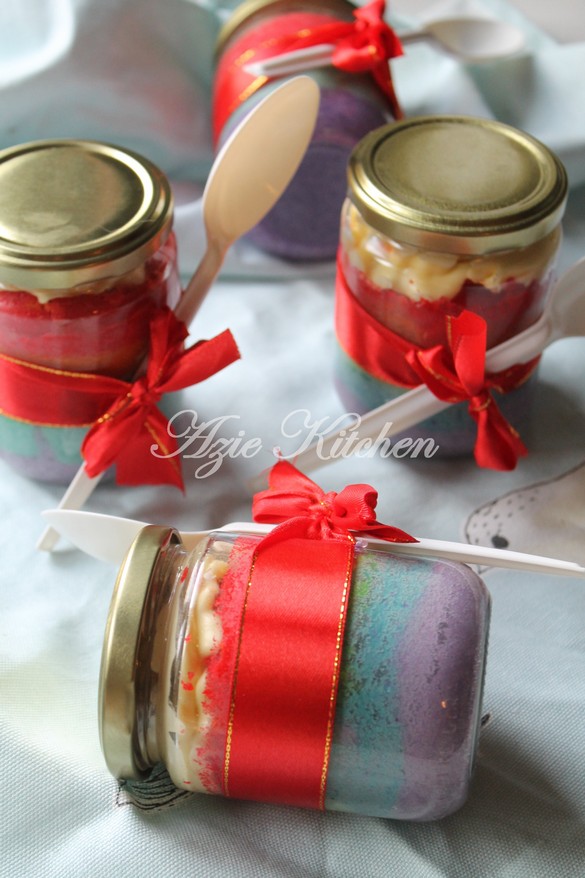 Rainbow Cake In A Jar Untuk Majlis Pertunangan - Azie Kitchen