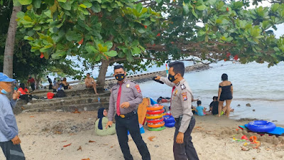 Inilah Aksi Polisi Wisata Saat Lakukan Patroli Pantai Antisipasi Gangguan Kamtibmas