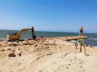 وزير الري يتابع أعمال حماية الشواطئ بمحافظة كفر الشيخ