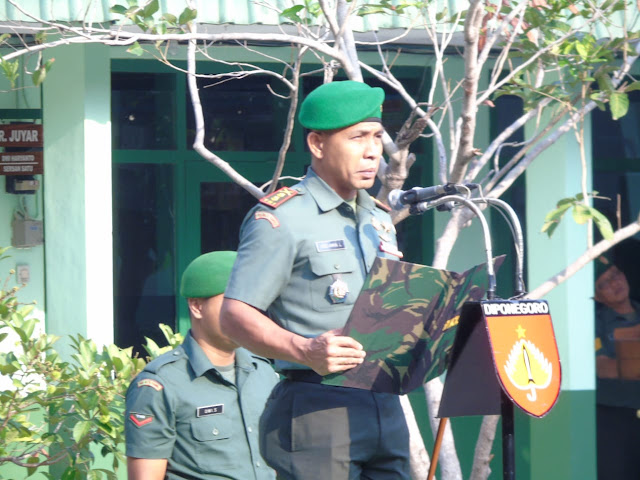 KodimKaranganyar - Wujud Cinta Kita Kepada Tanah Air, Kodim 0727 Karanganyar Gelar Upacara Bendera